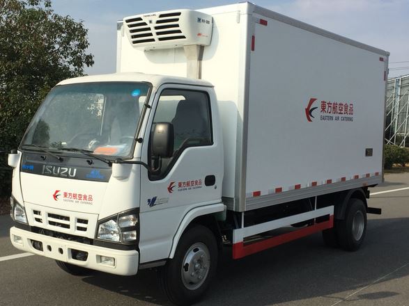 600P ISUZU Airport Refrigerated Truck