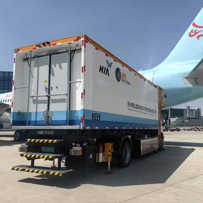 Electric Airport Catering Truck