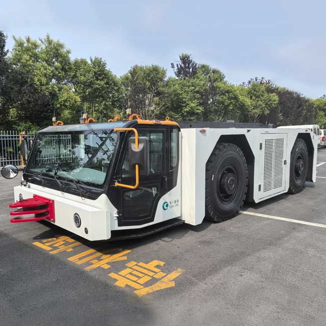 Aircraft Tow Tractor