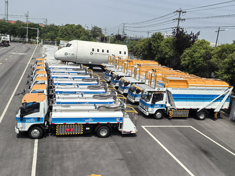 Water Service Truck