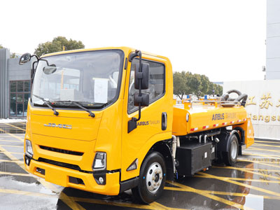 Hệ thống cấp nước thải m&aacute;y bay diesel