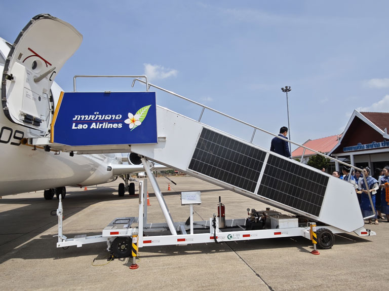 WTJ3600TKT passenger boarding ladder
