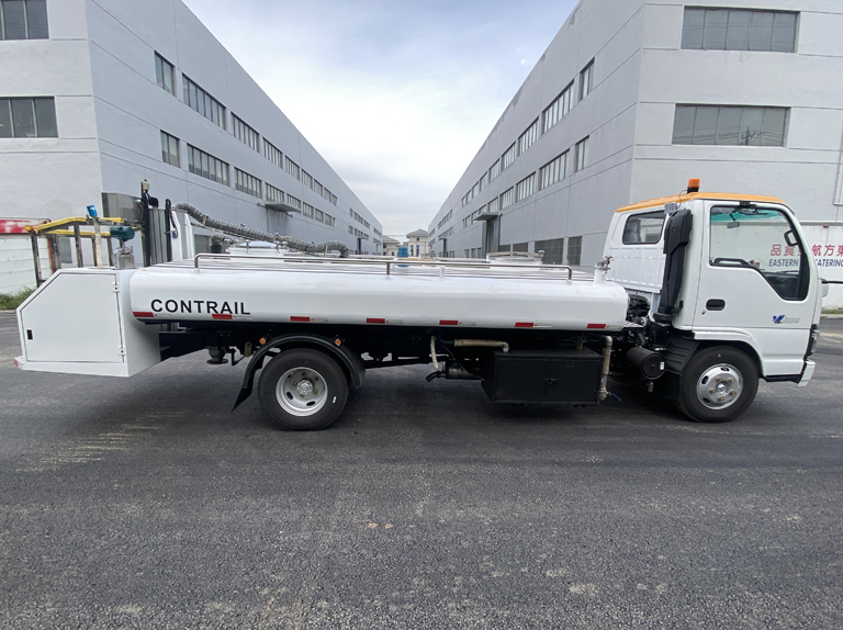 Euro V discharge aircraft sewage truck