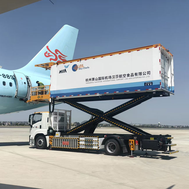 Electric Airport Catering Truck