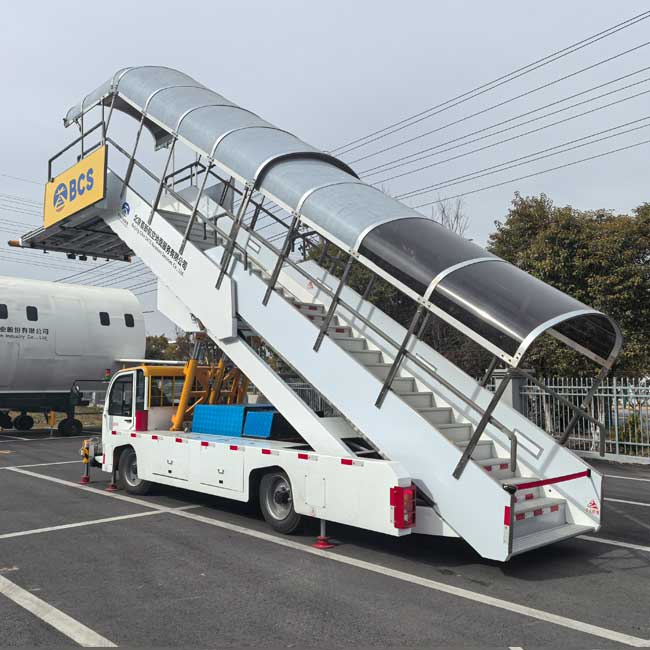 aircraft passenger step