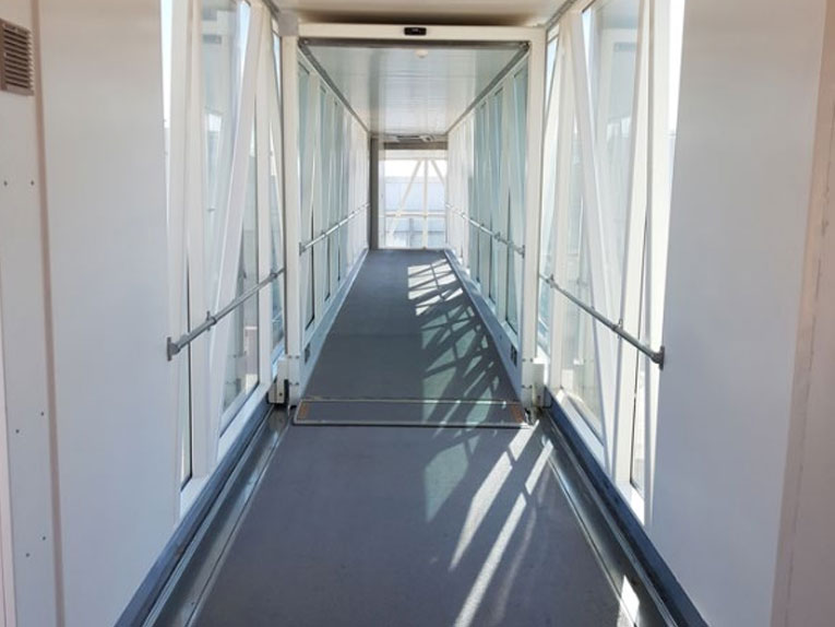 Passenger Boarding Bridge