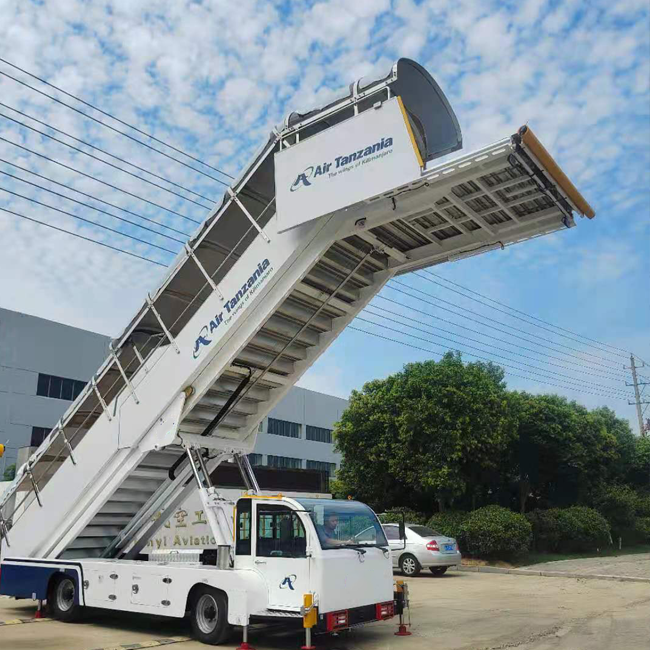 Self Propelled Passenger Steps