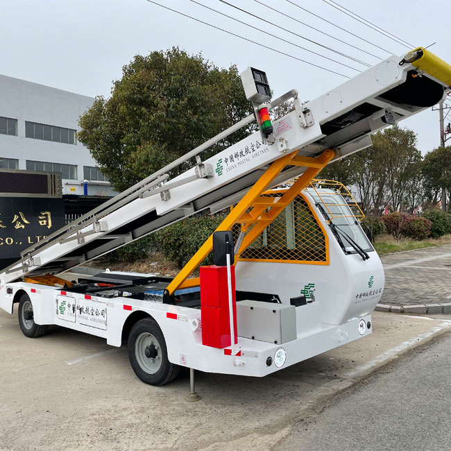 Baggage Conveyor Belt Loader
