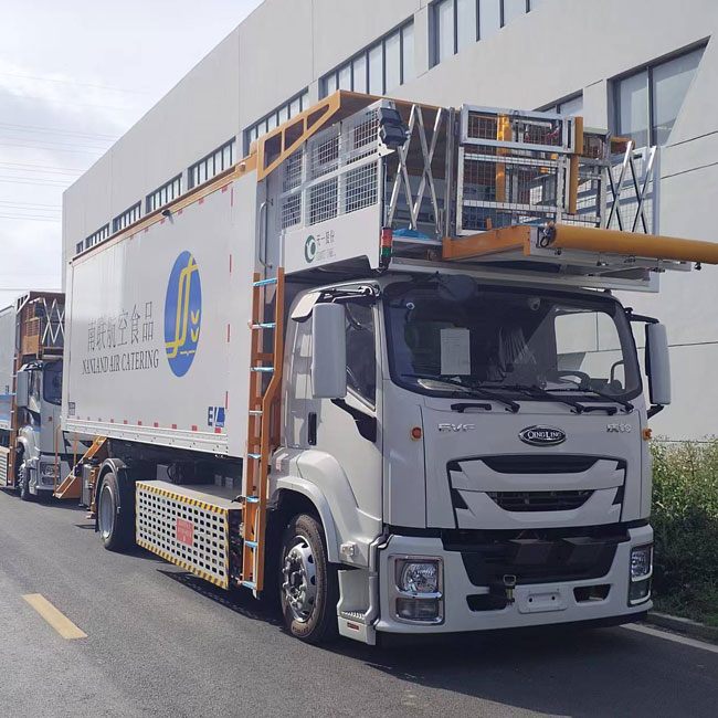 Electric Airport Catering Truck