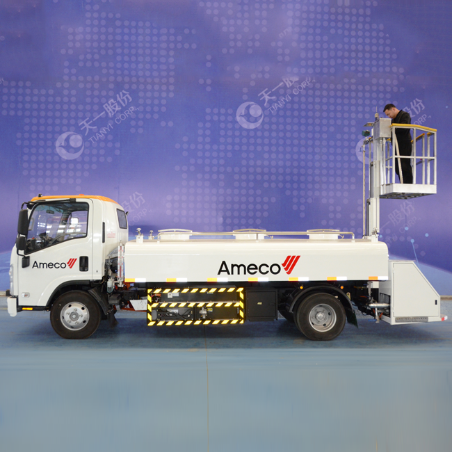 Water Service Truck