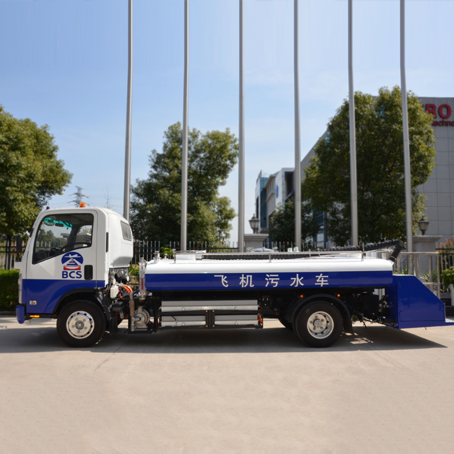 Aircraft Lavatory Truck