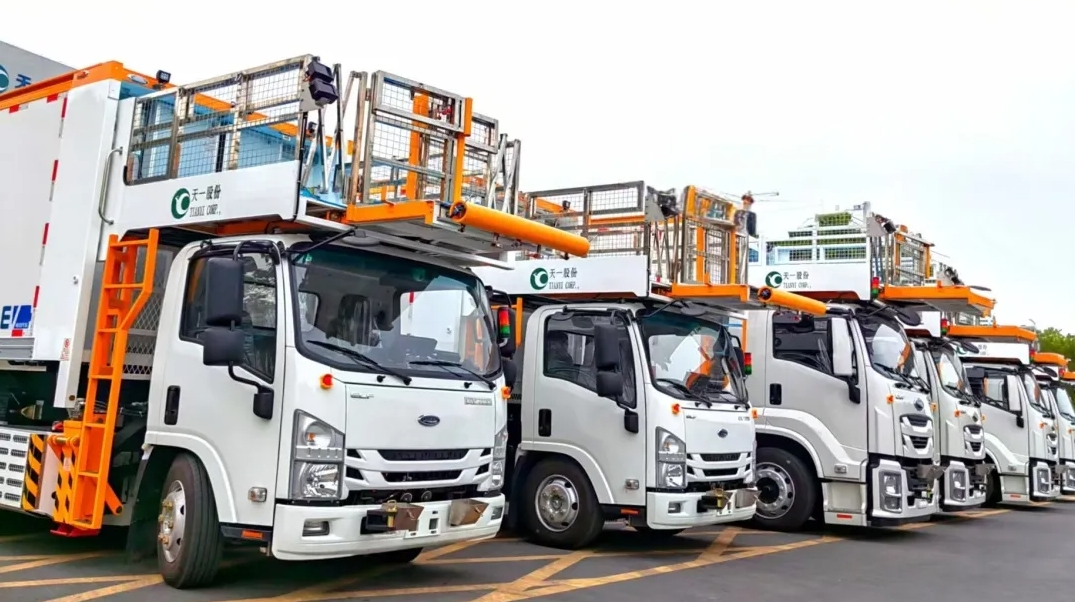 Airport catering vehicles