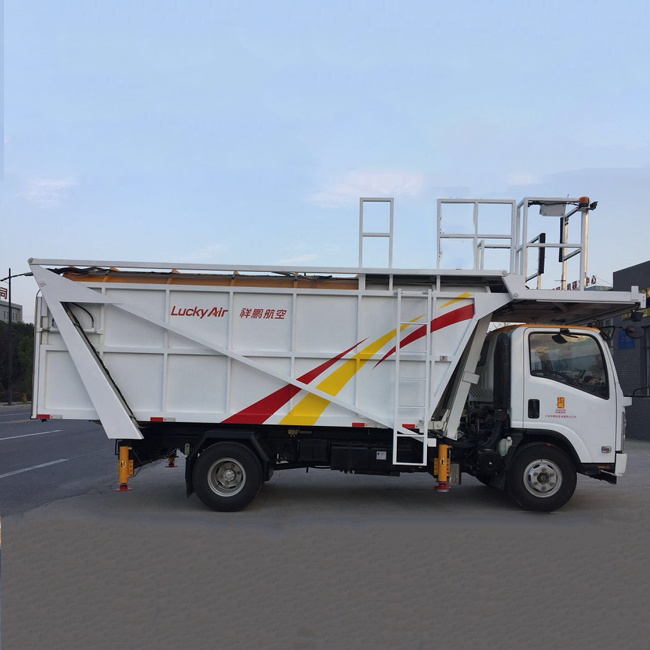 Aircraft Rubbish Truck