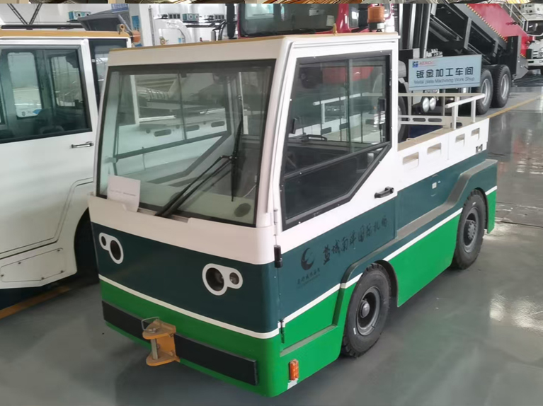 Baggage Towing Tractor