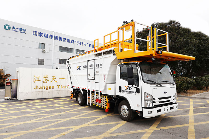 electric Aircraft Garbage Truck
