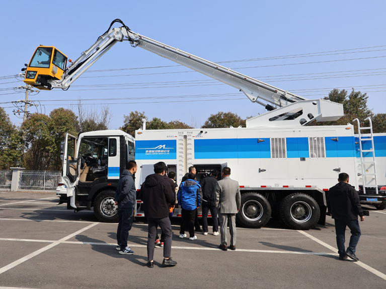  JSTY9600I Aircraft Deicing Vehicle