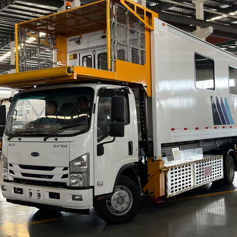 Electric Airport ambulift