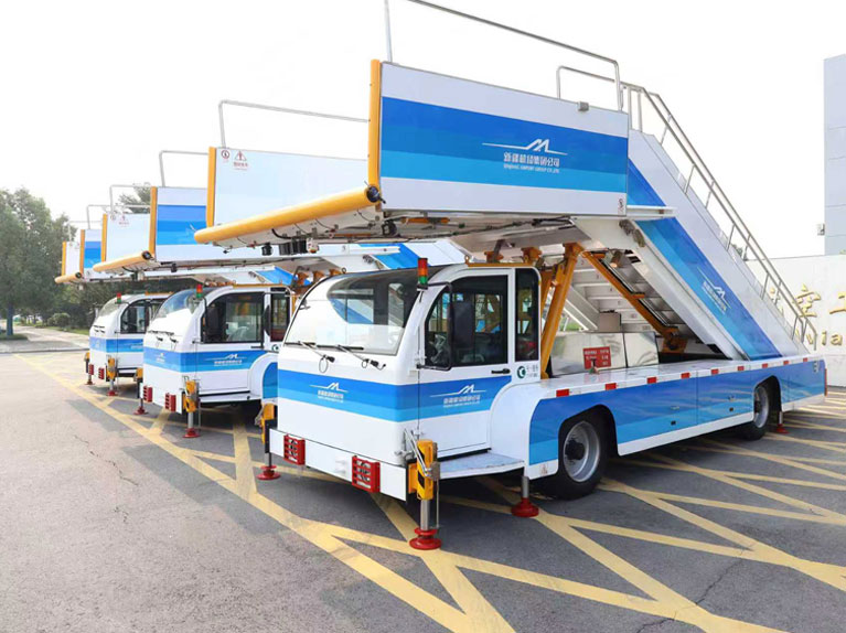 passenger boarding ladder