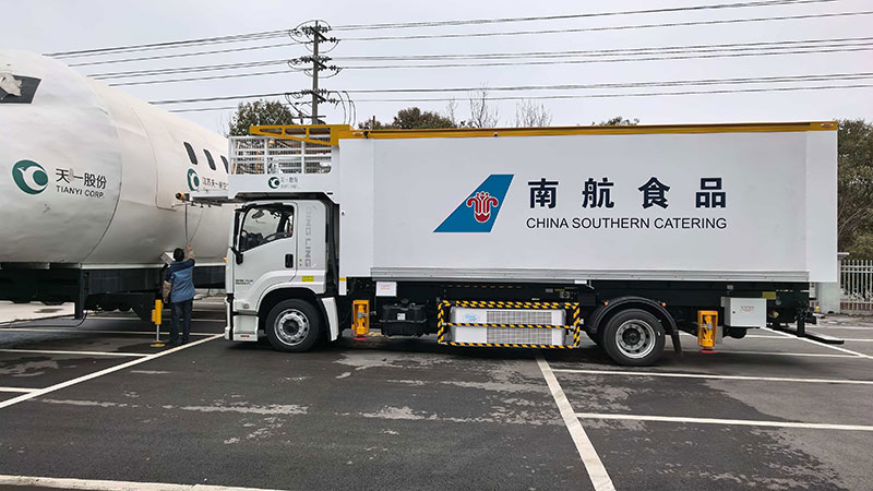 diesel Aircraft Catering Trucks